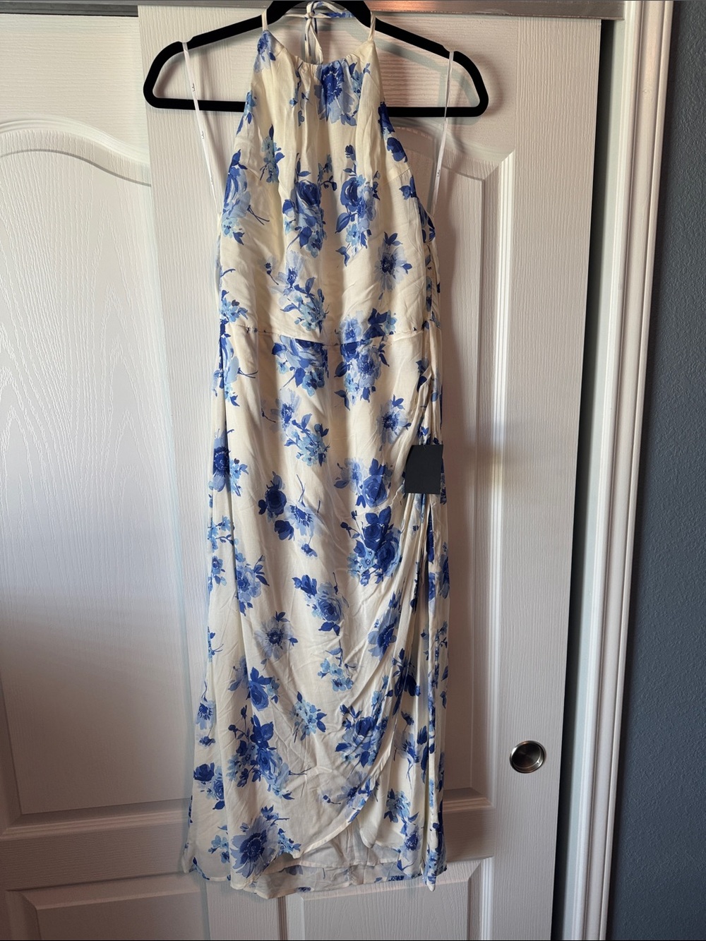 NWT Lulus Blue Floral Halter Maxi Dress